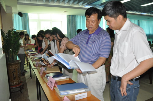 学校党委检查校区党员发展和教育管理工作规范化情况